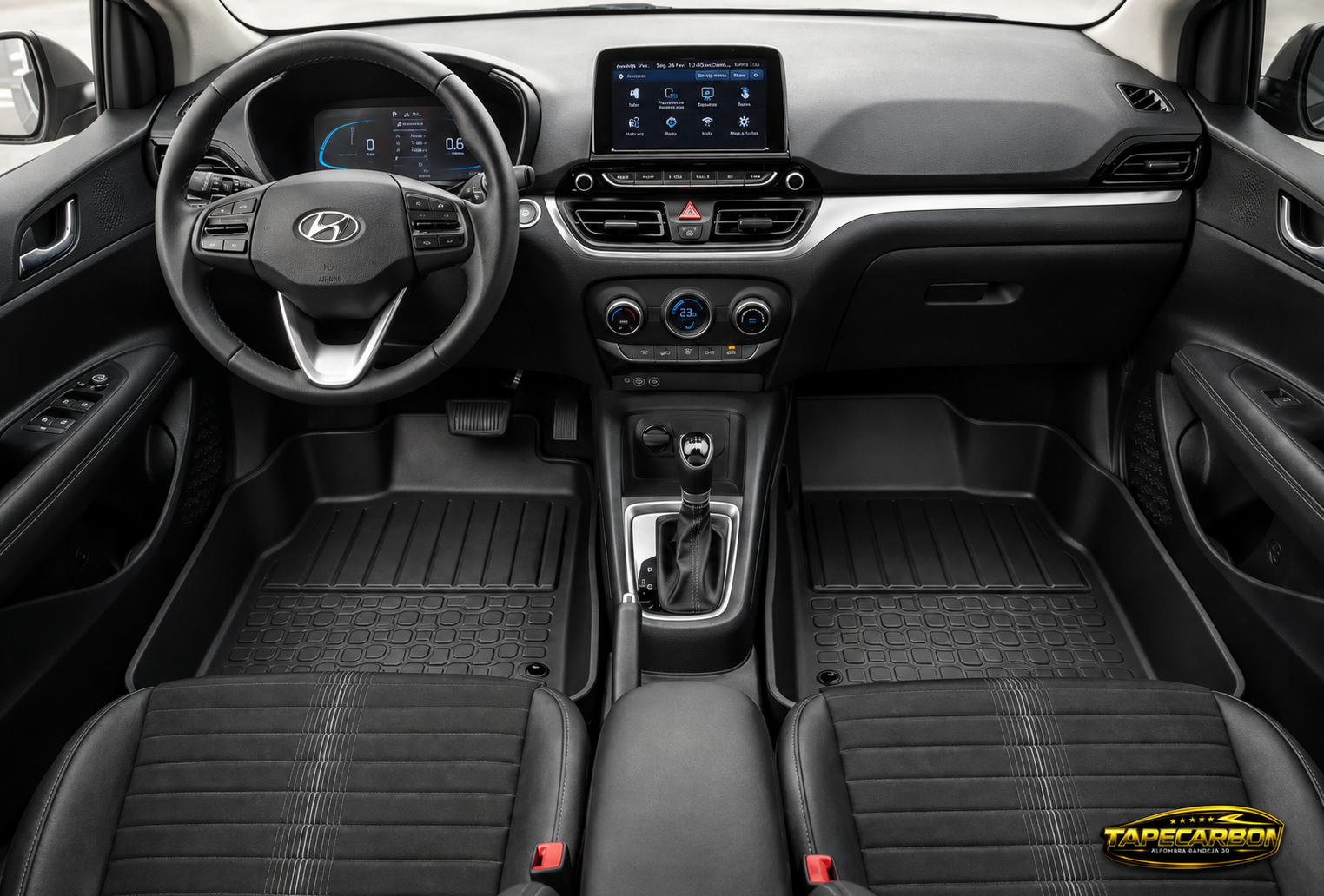 Interior del vehículo con tapete TapeCarbon